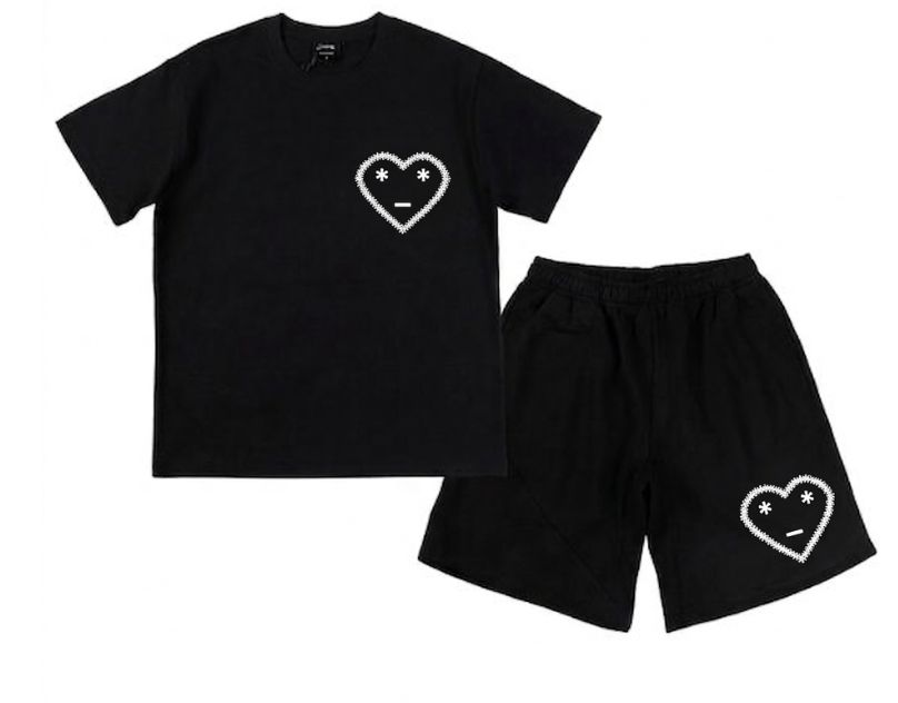 What Makes Carsicko the Hottest Streetwear Choice Right Now?