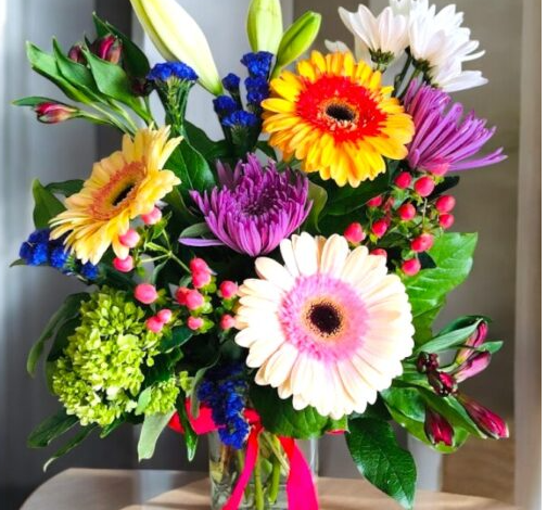 Celebrate New Beginnings with Thoughtful Floral Gifts in Calgary