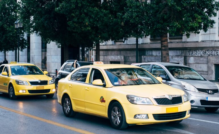 Uber Clone – AI-Enabled Ready-Made Taxi App Solutions