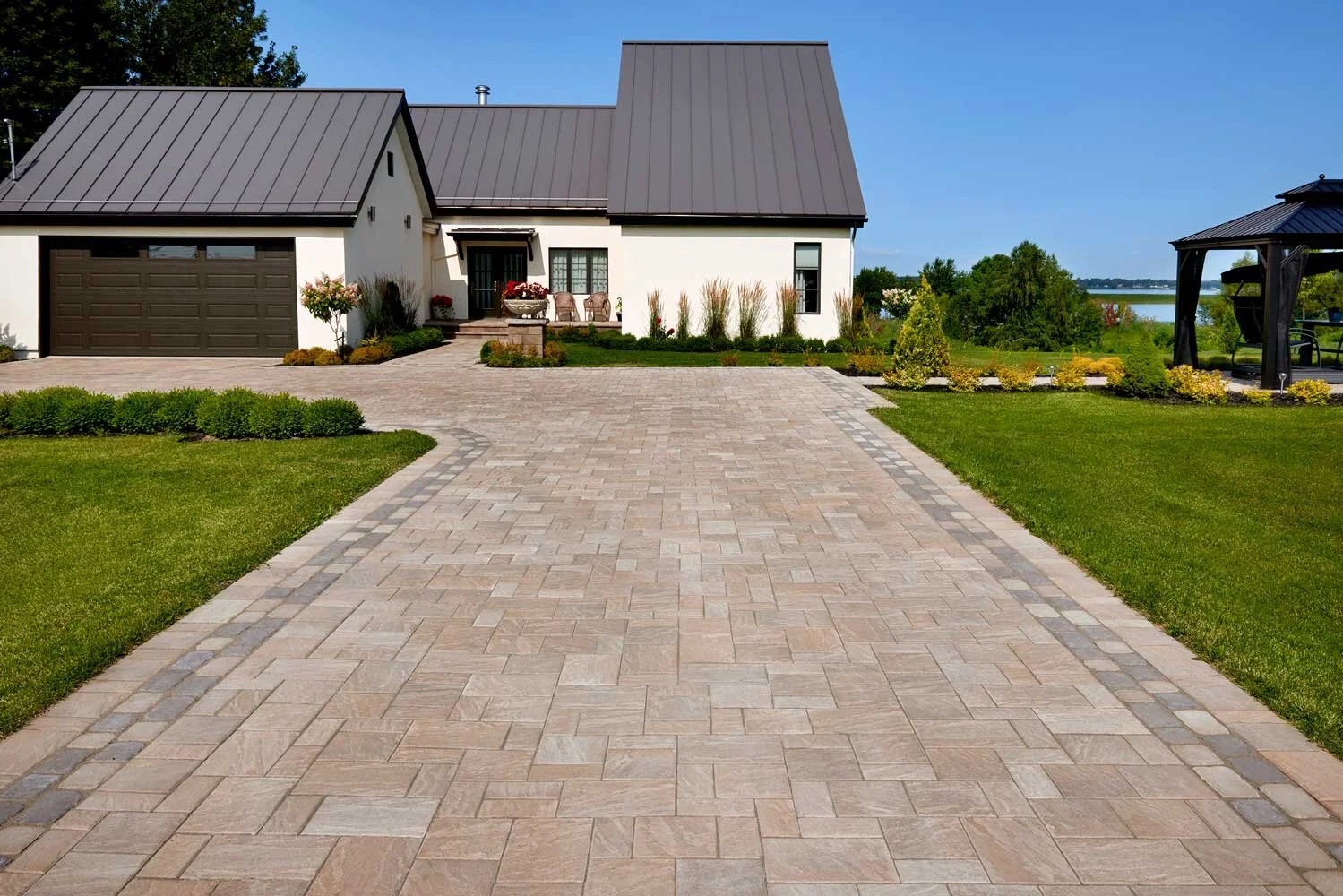 How rendering services London Increase Property Curb Appeal?
