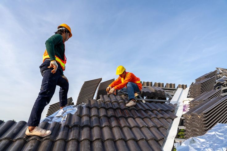 Who Chooses New Roof Installation London for Modern Home Upgrades?