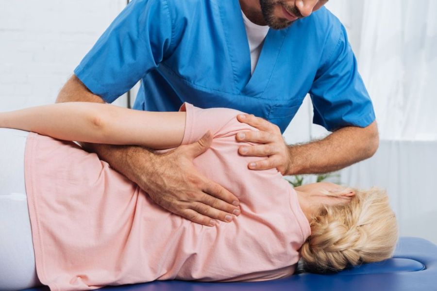 Back Pain Chiropractic: What Etobicoke Patients Should Know